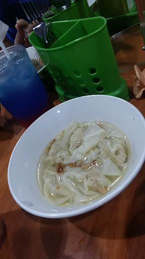 pangsit rebus bakso bujangan